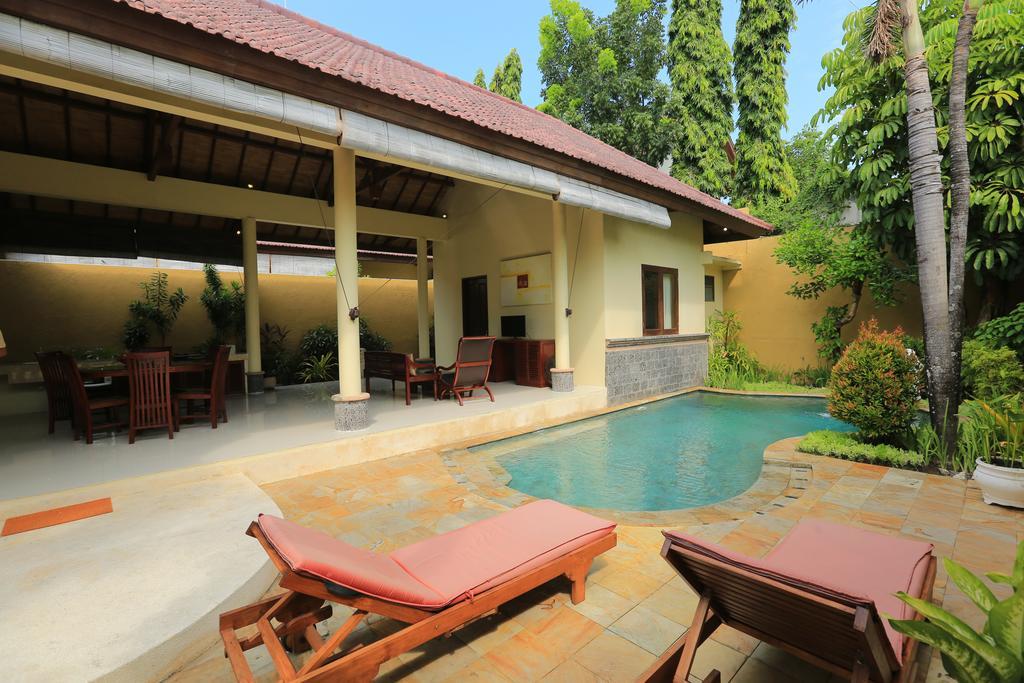 Putri Bali Villa Seminyak (Bali)